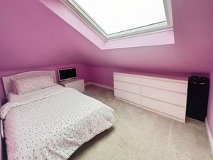Bedroom 5- click for photo gallery